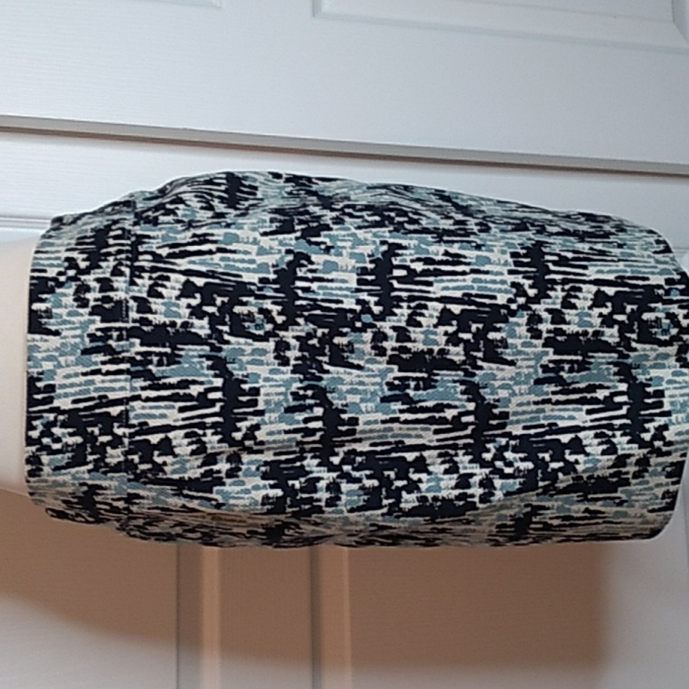 ANN TAYLOR SKIRT MINI NAVY BLUE PRINT SIZE 2 WOMENS 2